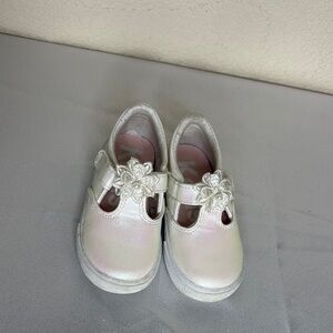 Keds White Kids Dress Shoes with Floral Accent
